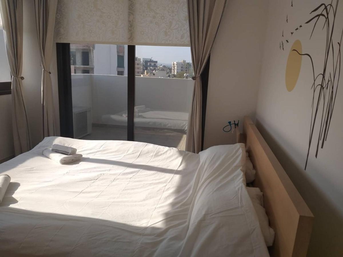 Horizon Luxury Apartment 4 Larnaca Exterior foto