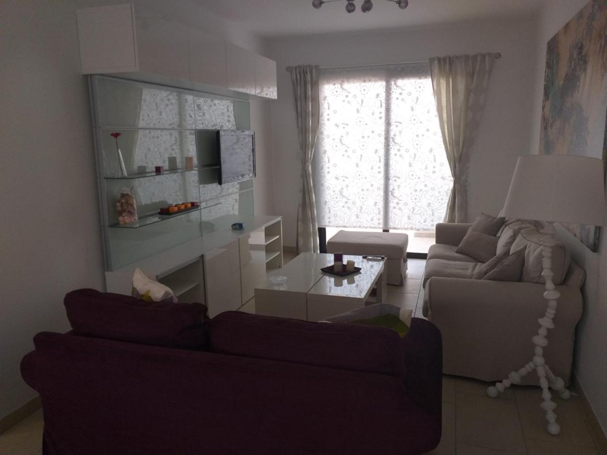 Horizon Luxury Apartment 4 Larnaca Exterior foto